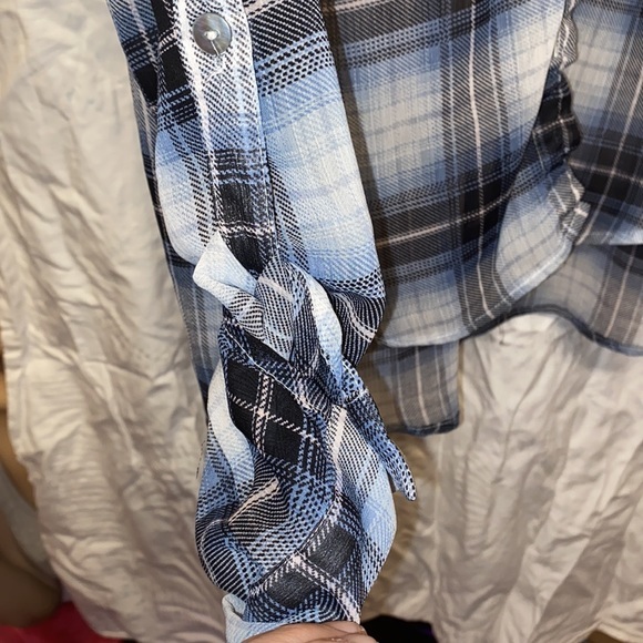 Ladies “About a girl” button up like new button down blouse shirt - Picture 4 of 9